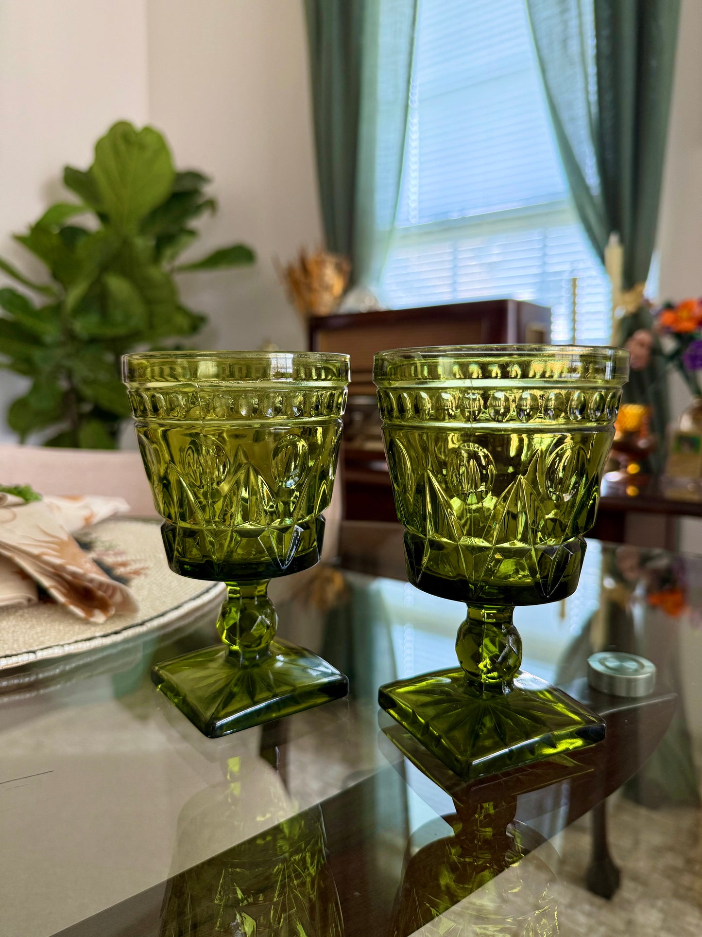 Vintage Avocado Green Indiana Glass Colony Park Lane Water Goblets - (set of 2)
