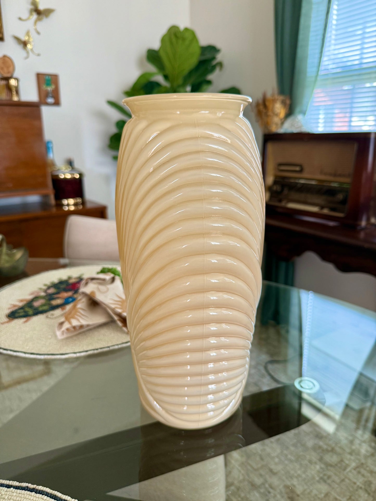 Vintage 1980’s Art Deco Hollywood Regency Glass Vase