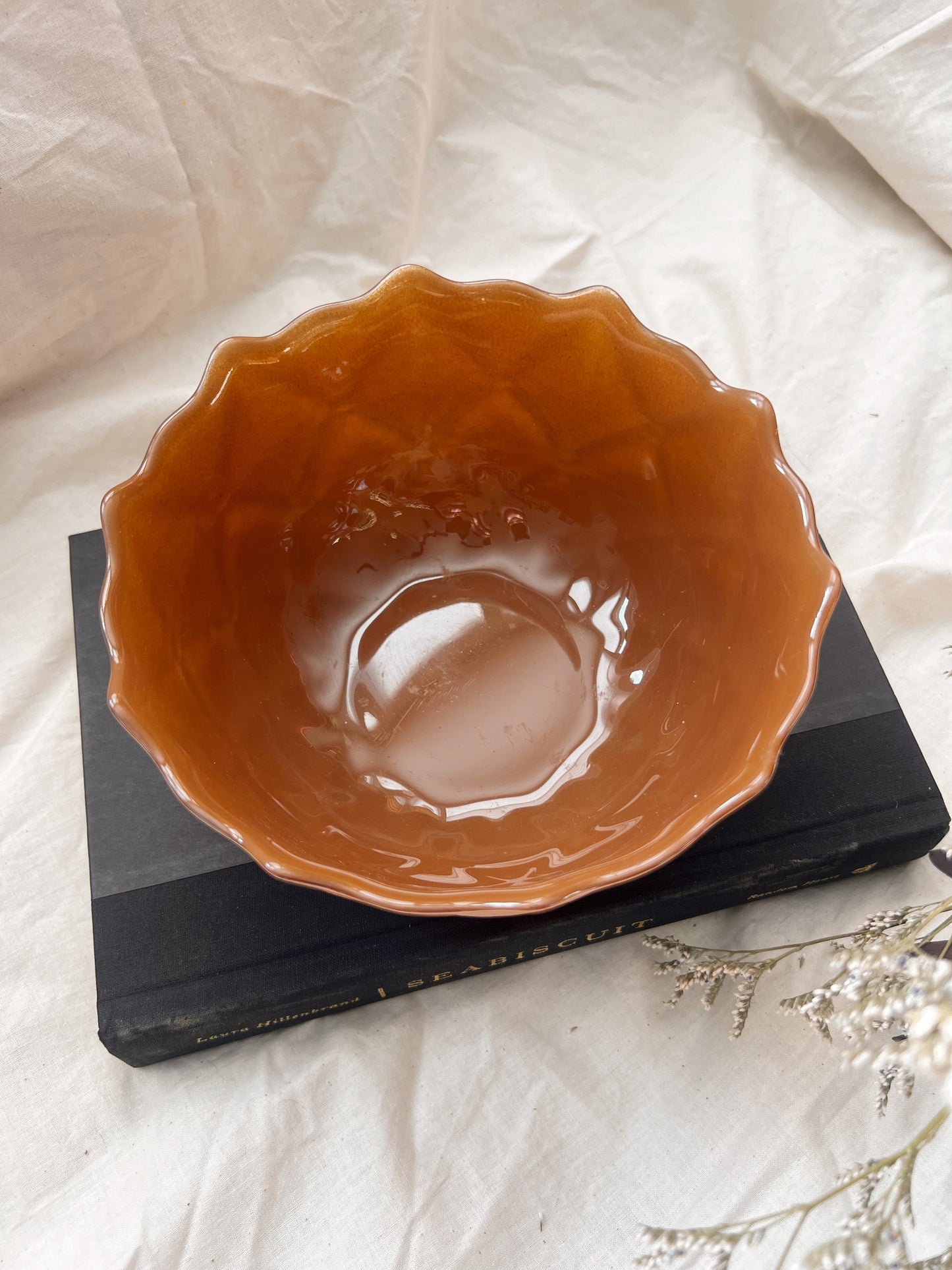 1950s Carnival Glass Diamond Patterned Bowl